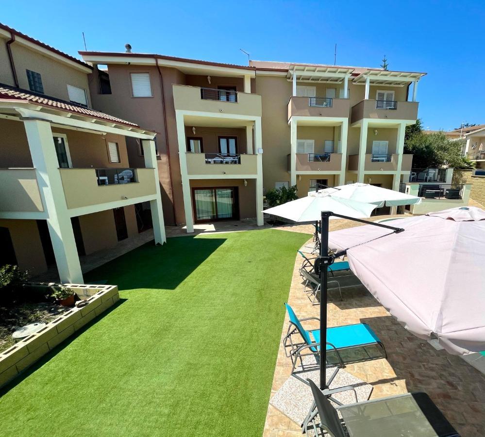 Apartment Maria Tergu Zewnętrze zdjęcie